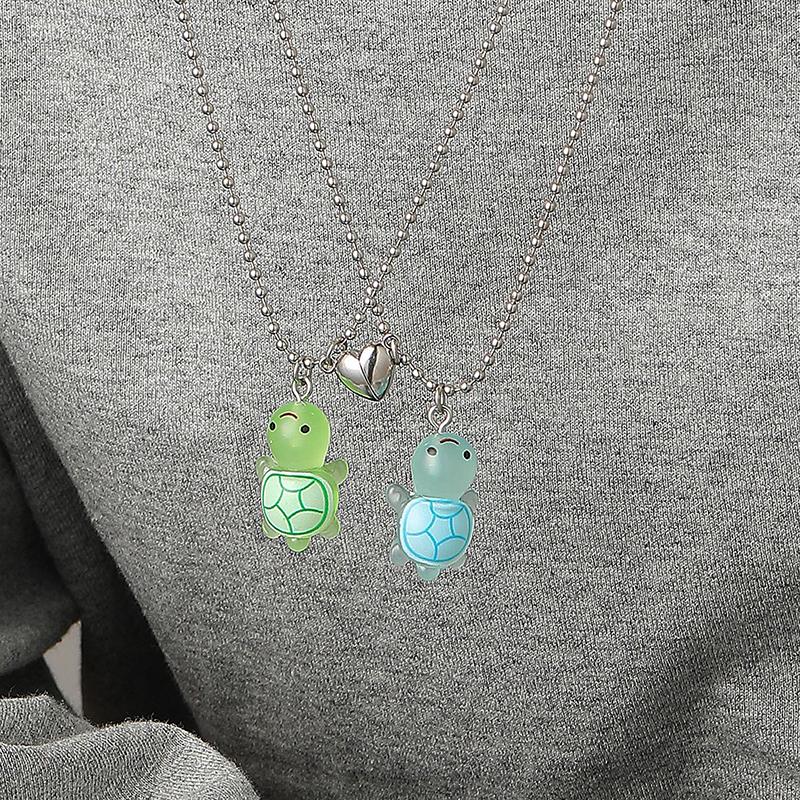 1 Paire Mignonne Lumineuse Tortue Cœur Pendentif Magnétique Collier Pour Femmes Hommes Collier Couple Bijoux Cadeau de Fête