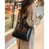 Genuine Leather Large Capacity Tote Bag Spring New Style Hand Held Briefcase for Women's Daily Commuting Vegetable Tanned Leather Crossbody Bag