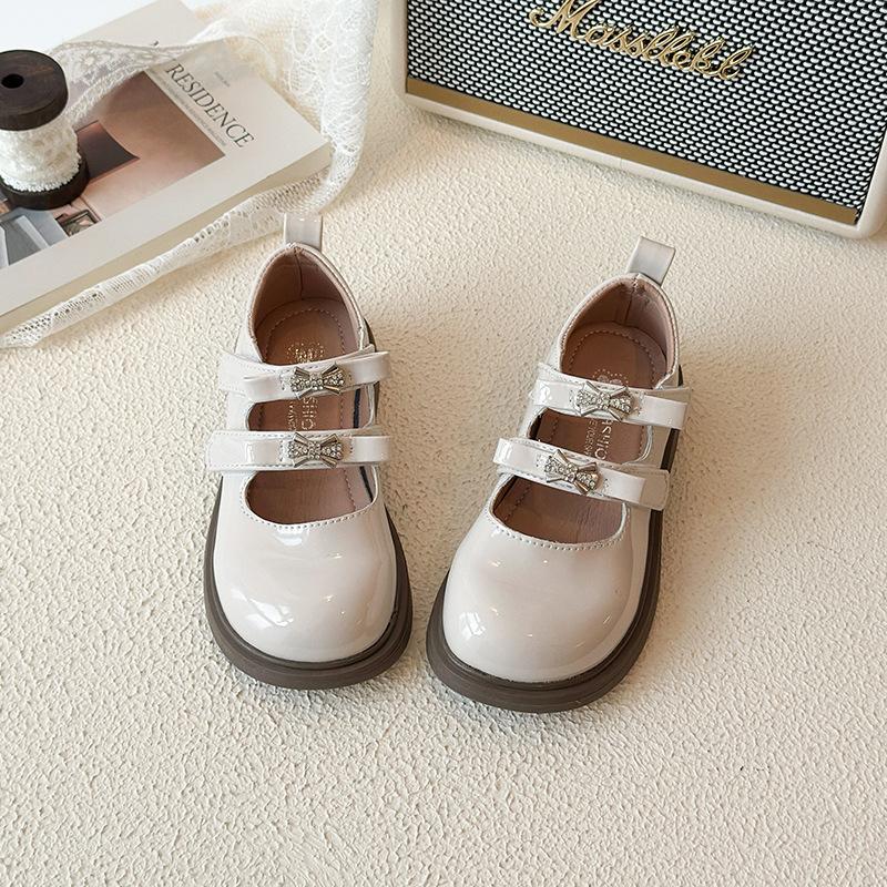 Girls White Patent Leather Mary Jane Shoes 26