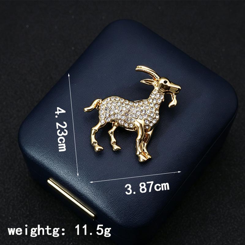 Year of the Sheep Zodiac Brooch: Alloy Sheep Corsage Pin for Women