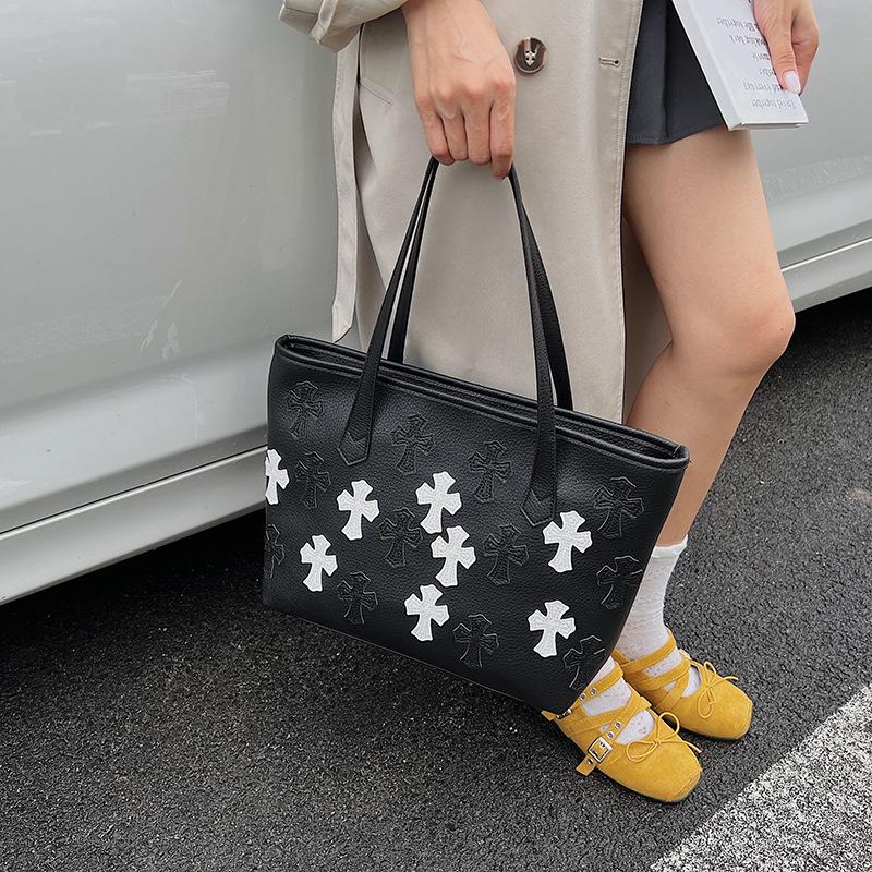Bolsa Tote Cruz Chrome Hearts: Grande Capacidade, Estilo Celebridade da Internet, Bolsa Transversal Luxuosa e de Ombro para o Dia a Dia para Mulheres.