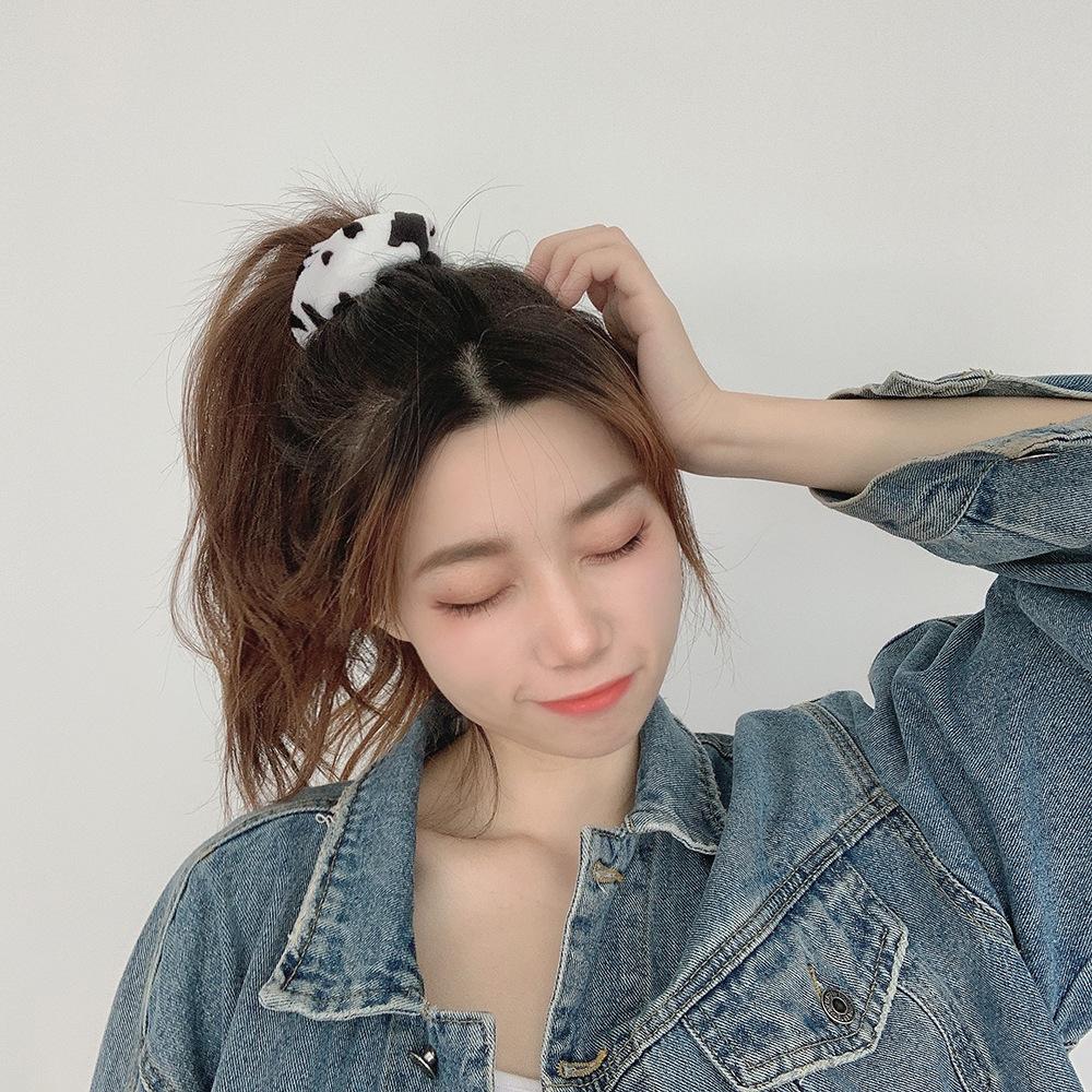 

Women Girl Elastic Rope Cow Leopard Tiger Ponytail Holder Velvet Scrunchies Hair Ties Rubber Bands