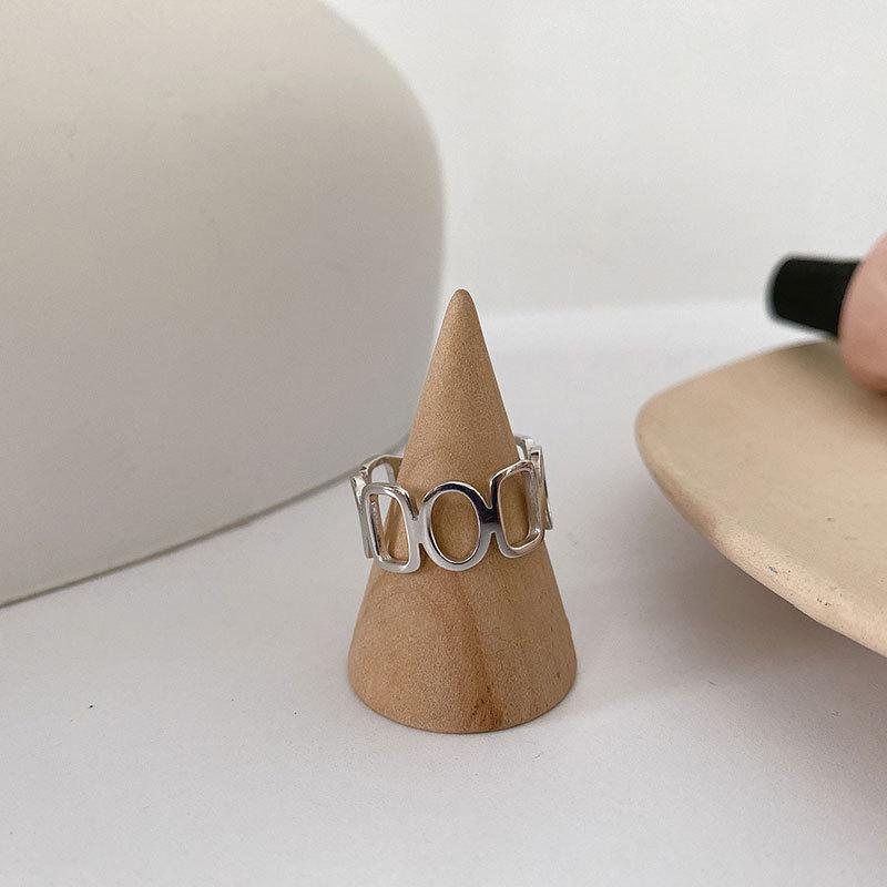 

Korean Inspired Stylish S925 Silver Ring For Women With Distinctive Geometric Patterns