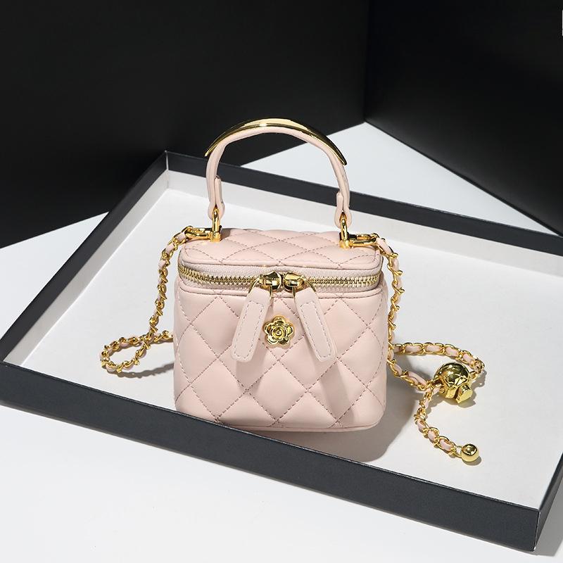 

Versatile Ins Diamond Chain Women s Bag New Box Bag Fashionable Versatile Shoulder Bag Niche Casual Lipstick Crossbody