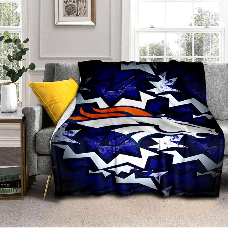 Denver Broncos Logo Blanket Outdoor Flannel Blanket for Camping, Hiking, Garden Parties, Picnic Essentials,gift for family and friends