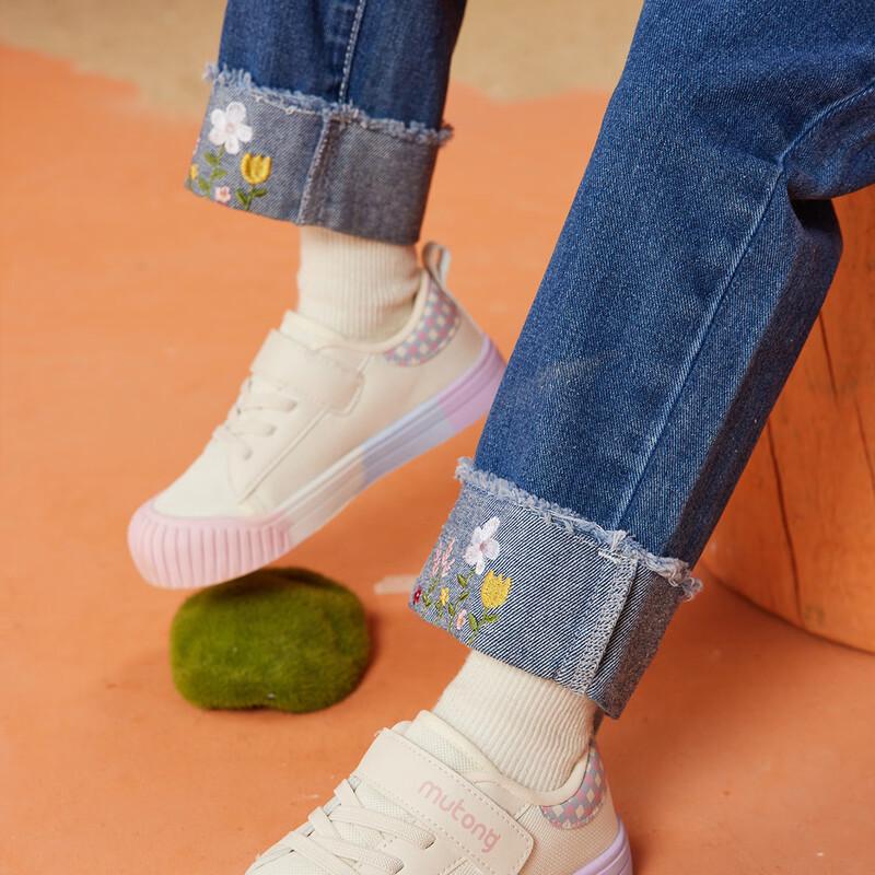 ASK JUNIOR Girls' Embroidered Rolled-Cuff Washed Denim Jeans