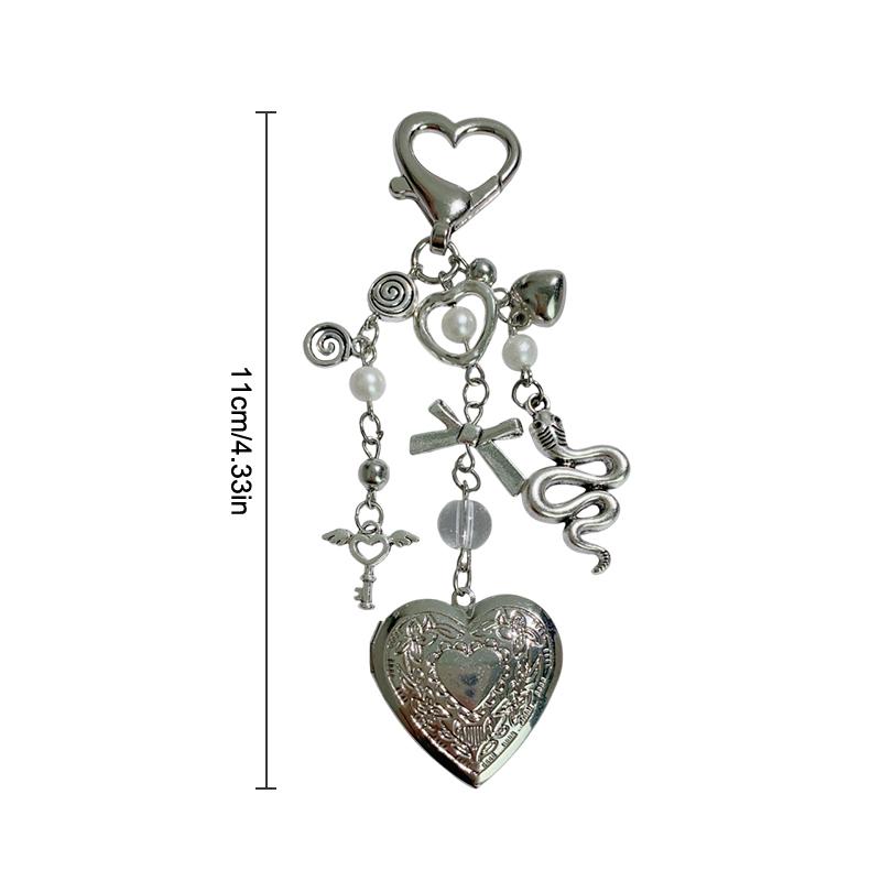 Y2K Punk Heart Snake Bow Pendant Keychain Personality Sweet Cool Beaded Keyring  Bag Charms Key Holder Gifts