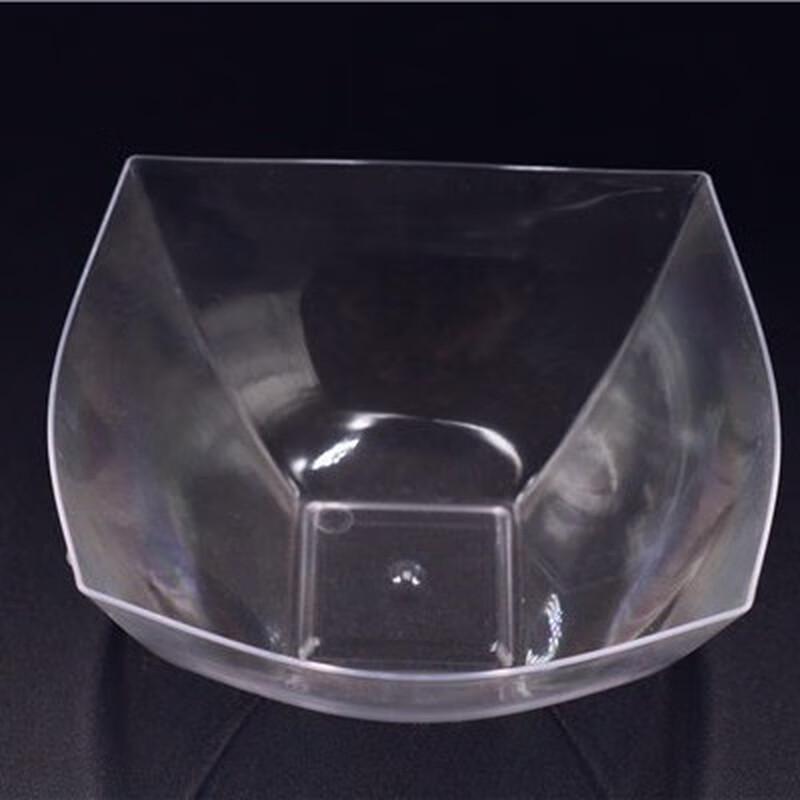 Кремовая каменная салатница