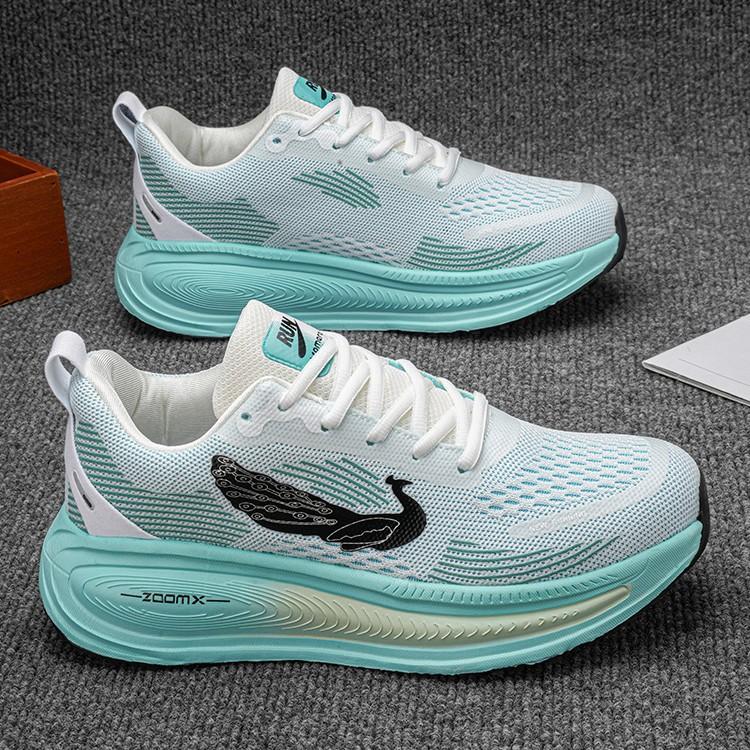 New sports shoes men's and women's casual shoes sports students' shoes fly-woven running shoes