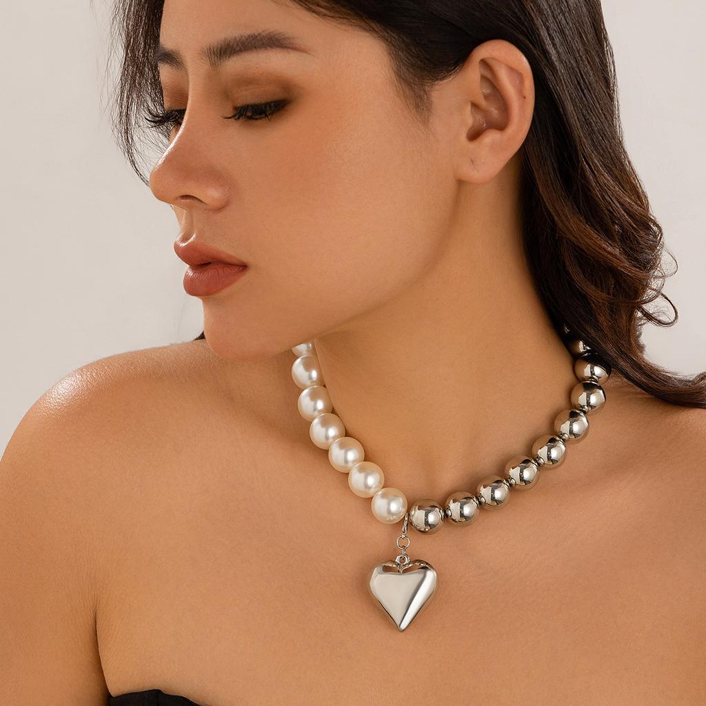 Pearl Necklace Summer New Large Round Bead French Love In Versatile Beaded Peach Heart Pearl Necklace