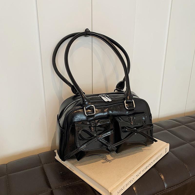 Today'S Popular Silver Bow Shoulder Armpit Bag Women'S Handbag Sweet Cool Bowling Bag Locomotive Bag