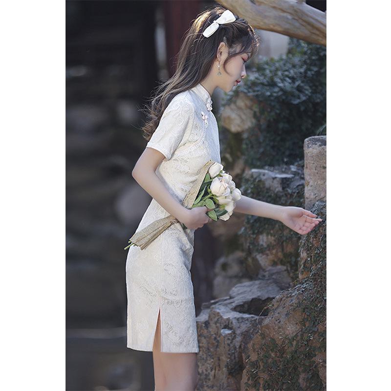 Petite White Retro Cheongsam 2025: Autumn High-End Short Dress for Girls