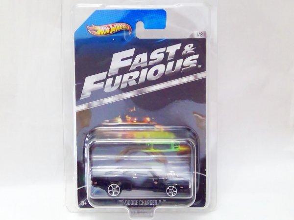 Hot Wheels Fast Furious Dodge Charger & '70 R/T