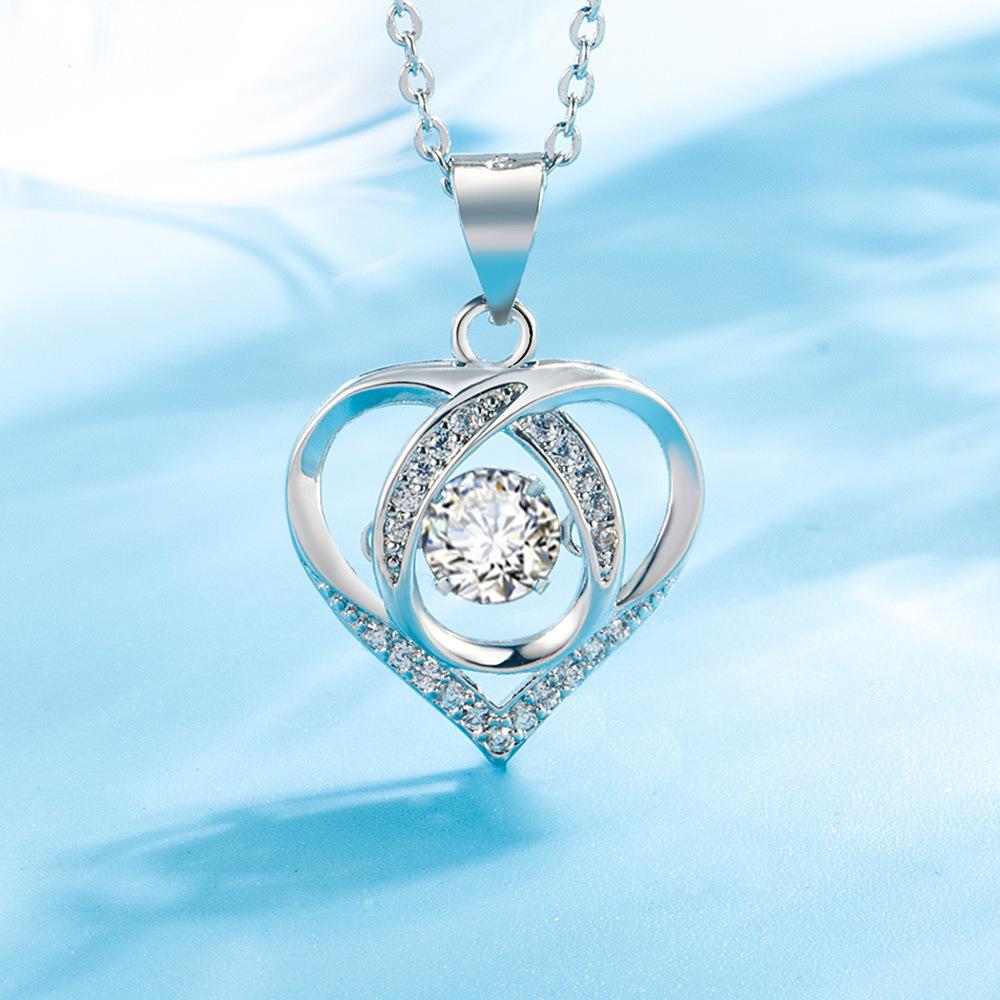 

Ожерелье из титановой стали с бьющимся сердцем, легкая роскошная подвеска в виде сердца и ключицы в стиле меньшинства