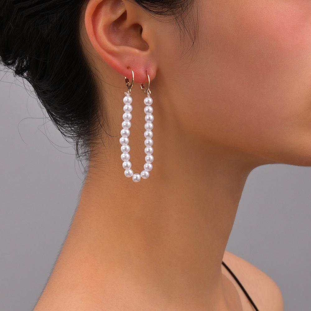 Stylish and elegant style pearl long ear clips, simple personalized earrings, suitable for women and girls commuting vacation