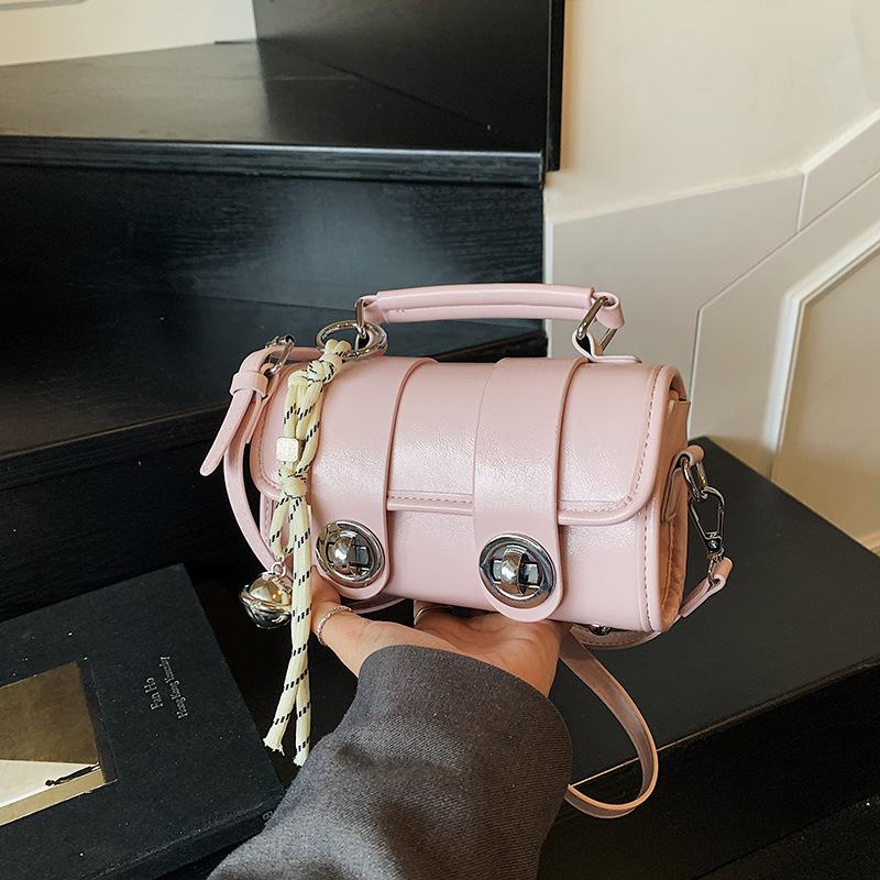 Popular small bag women's new versatile messenger bag fashionable portable small square bag