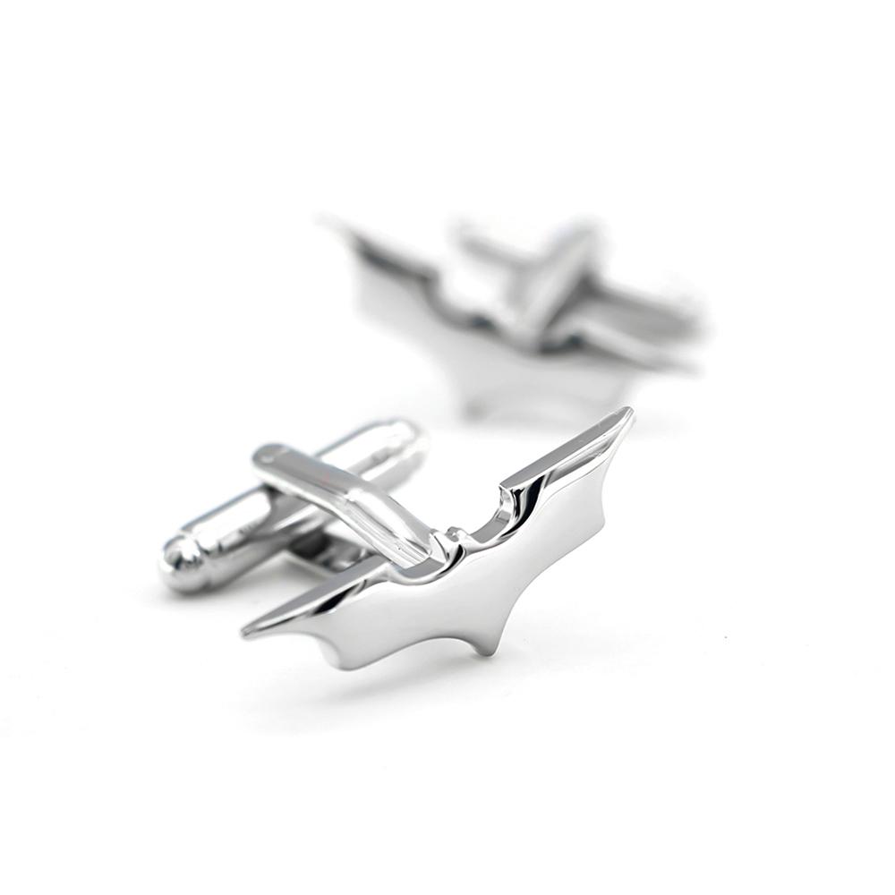 Men'S Bat Cuff Links Shinning Silver Color Superheroes Movie Star Design Quality Brass Cufflinks