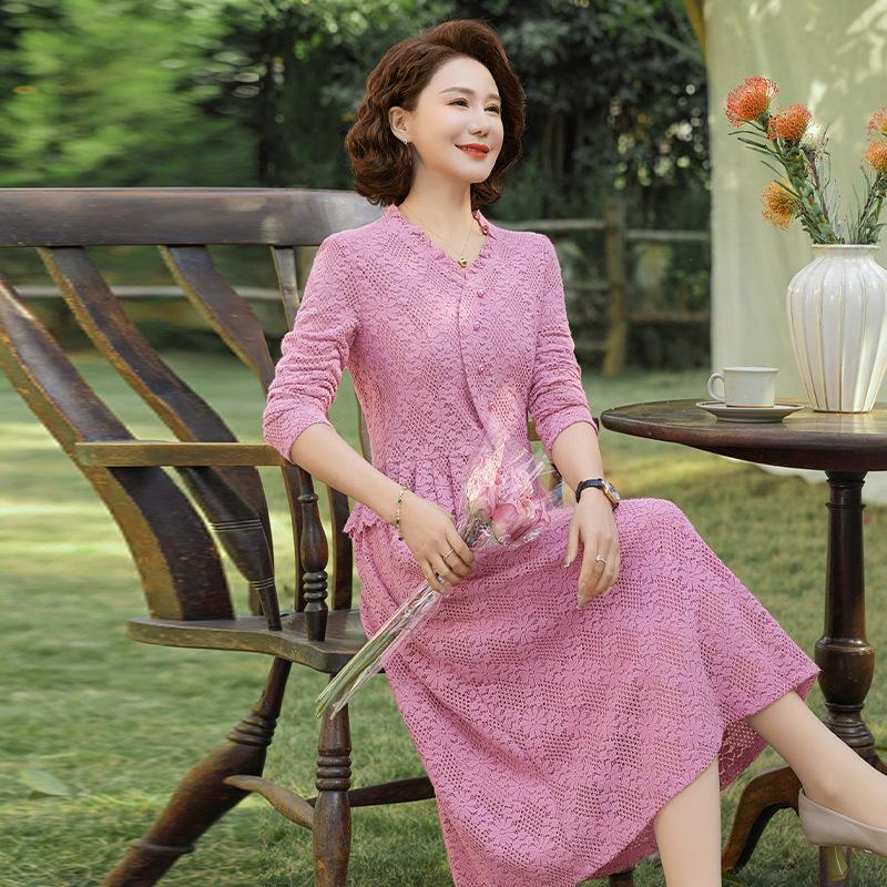

Elegant and Refreshing Lace Dress for Middle-Aged Women XXXL for 120-130 kg