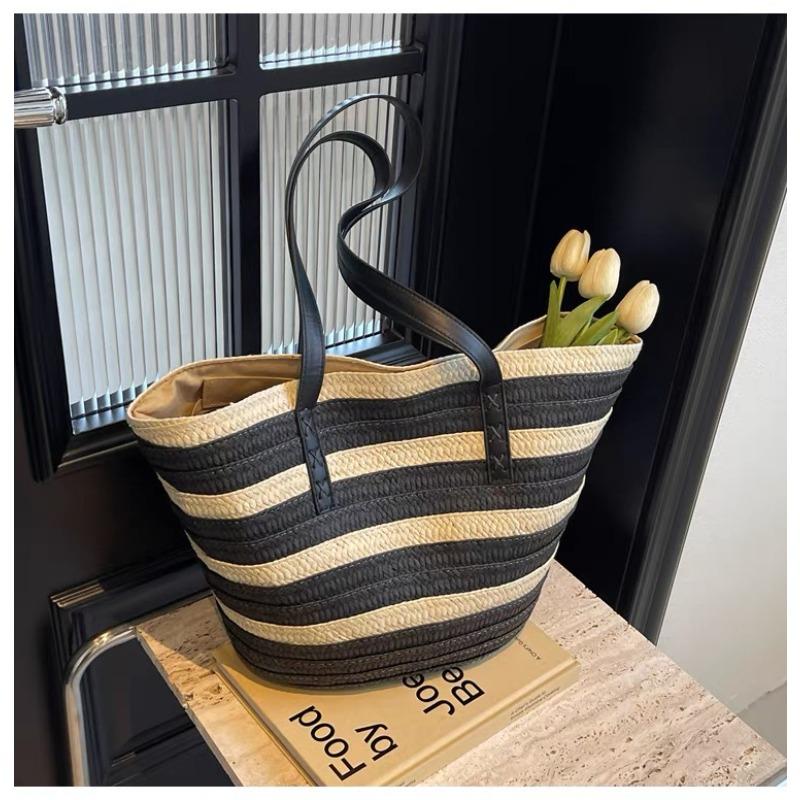 New contrasting color shoulder straw bag handwoven bag women's large-capacity tote bag women's seaside vacation beach bag