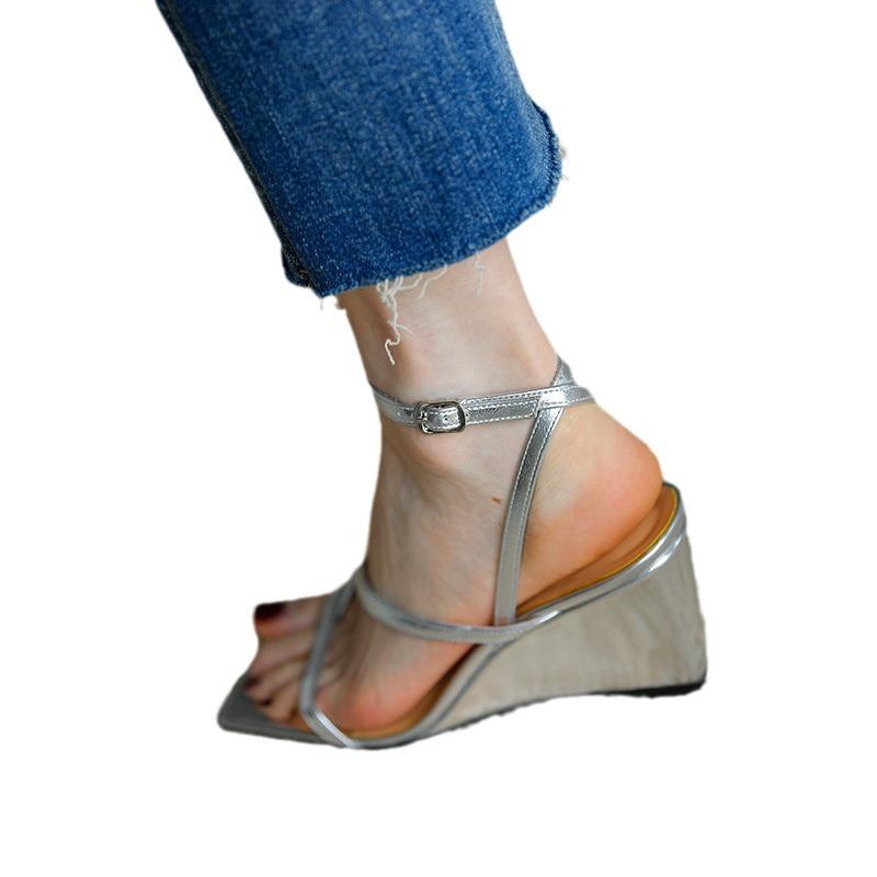 Temperament increases niche high sense 2024 summer wedge heel sandals women's apricot, high heel word with muffin women's shoes