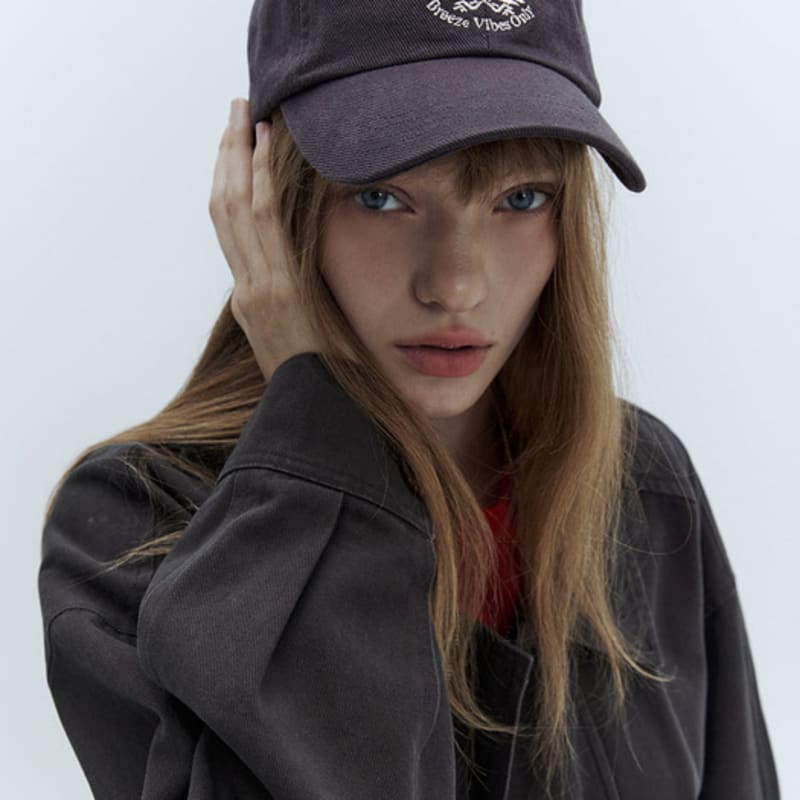 CITYBREEZE Laurel Logo Embroidered Ball Cap_2COLORS