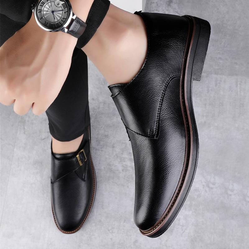 Fashion Brand Leather Footwear Slip on Office Man Casual Shoes Fashion Hasp Business Wedding Party Men Dress Shoes Driving Loafers Shoes