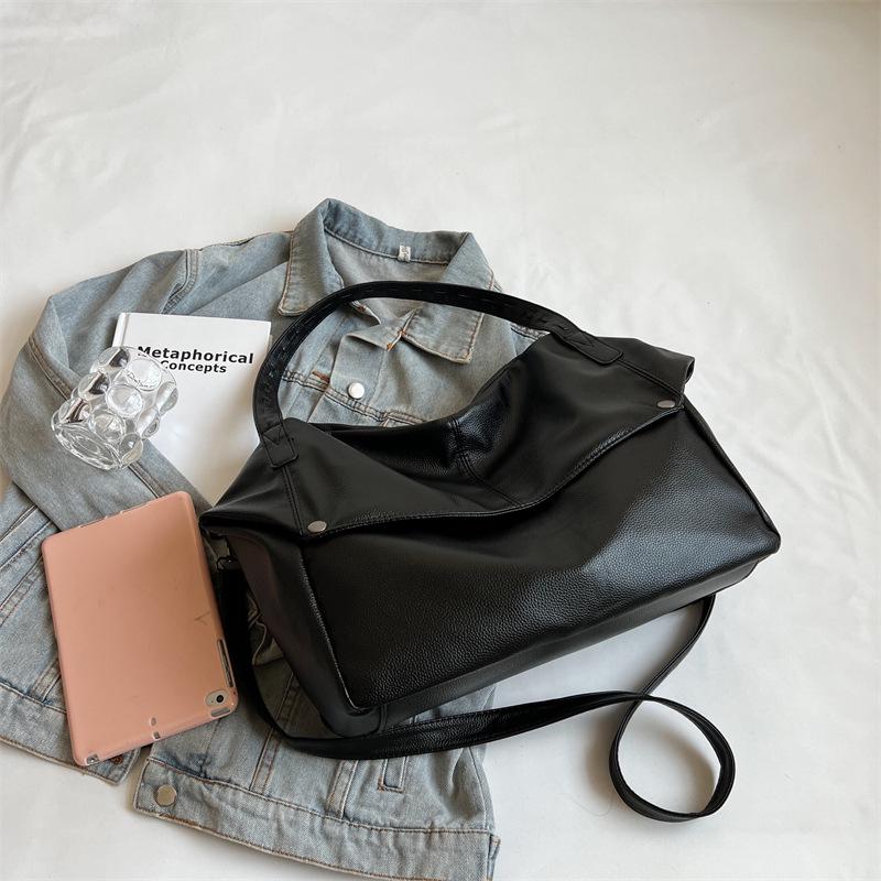 Korean Style Solid Color Large-Capacity Tote Bag - Women's Fashion Crossbody and Shoulder Bag