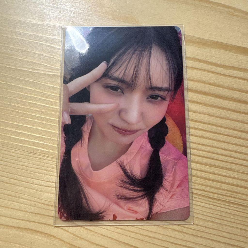 [USED] Yui Kobayashi Calendar Random Trading Card July