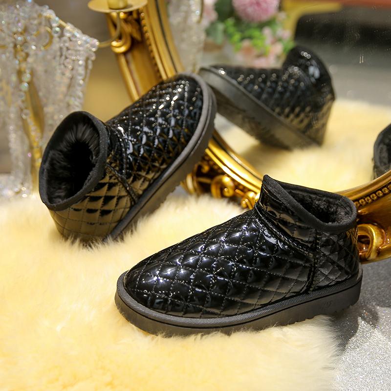 

Women Shiny Leather Waterproof Snow Boots Winter Warm Plush Boots Women s Winter Casual Shoes Women Ankle Boots Platform Shoes 35 чорний