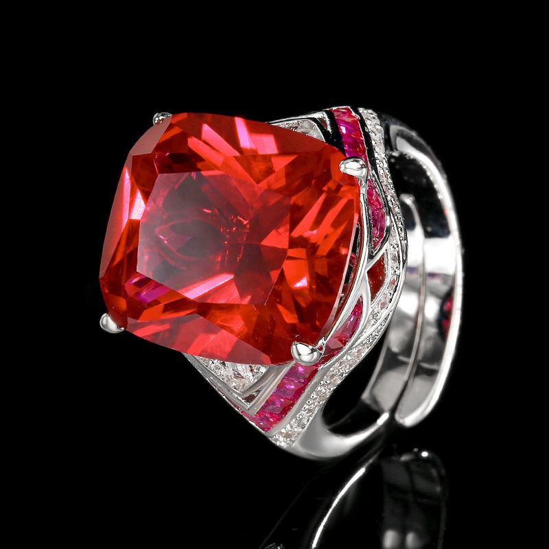 

Ювелирные изделия Медное основание Позолоченное Имитация Сокровище Корунд Толстый Прямоугольный Роскошное Инкрустированное Кольцо Женщины 14 * 16