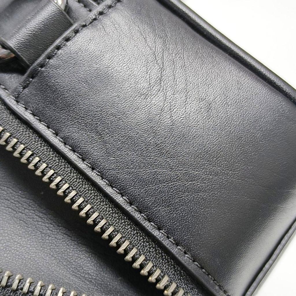 [Pre-Owned] Wyatt 20 Brand Logo Zipper Closure Coated Canvas Crossbody Bag Small - Excellent #1XH0MT6