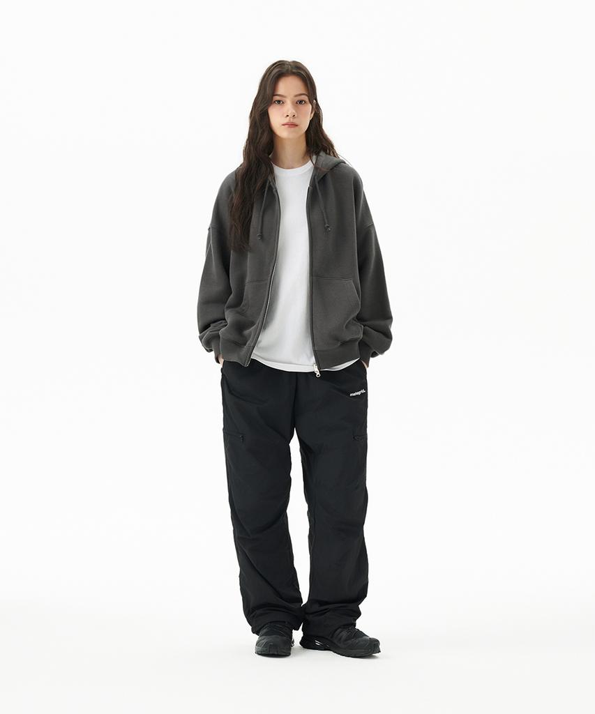 MAHAGRID Pray Applique Sweat Pant Charcoal(Mg2Ffmpa05A)