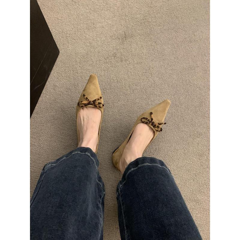 French flat-bottomed pointed black single shoes women's shoes spring and autumn 2025 new summer bow retro commuter ladyshoes