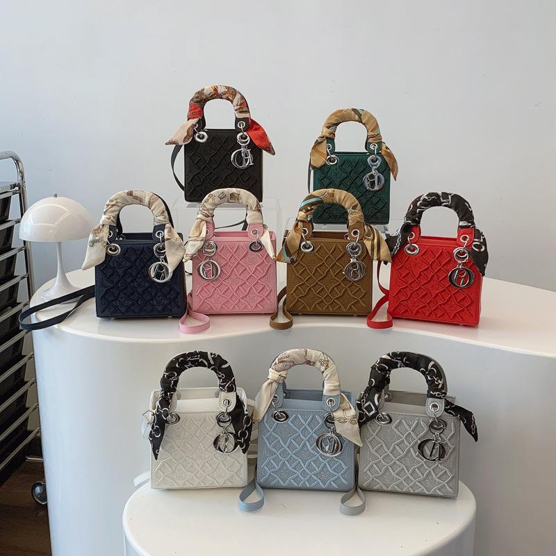 New fashion heavy industry embroidered silk scarf bag portable shoulder crossbody trendy women's bag