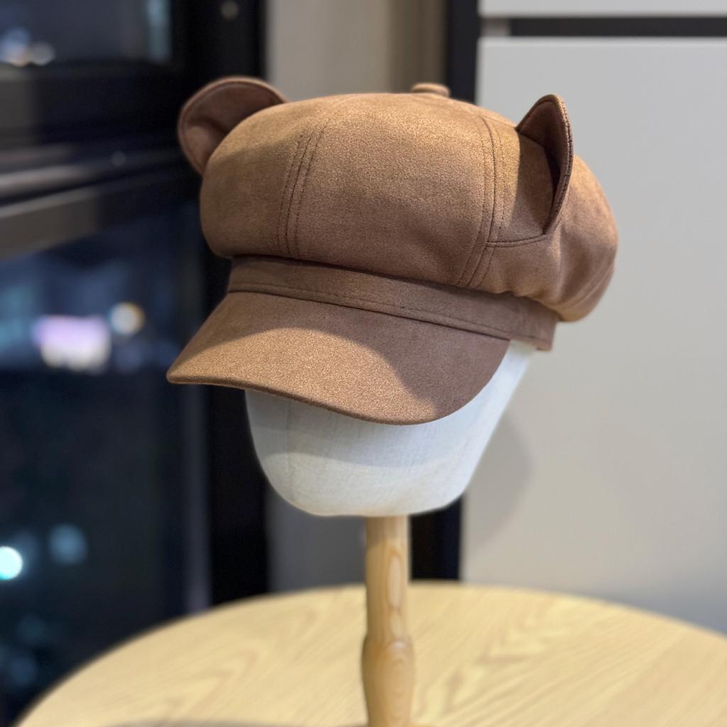 Herbst und Winter Neu Beflocktes Tuch Katzenohren Achteckige Mütze für Damen Süße Nische Gesicht Zeigend Vielseitige Entenschnabel Malermütze