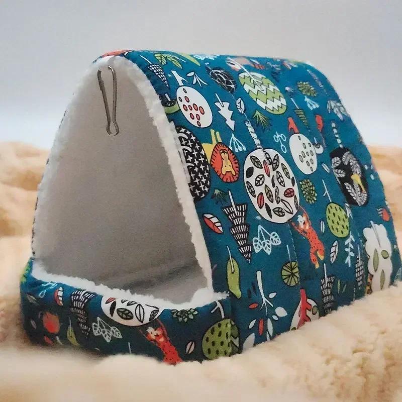 

Удобный домик для хомяка, теплый коврик, кровать для сна маленького животного, мягкое гнездо для морской свинки, мини-клетка для кролика, коврик для белки