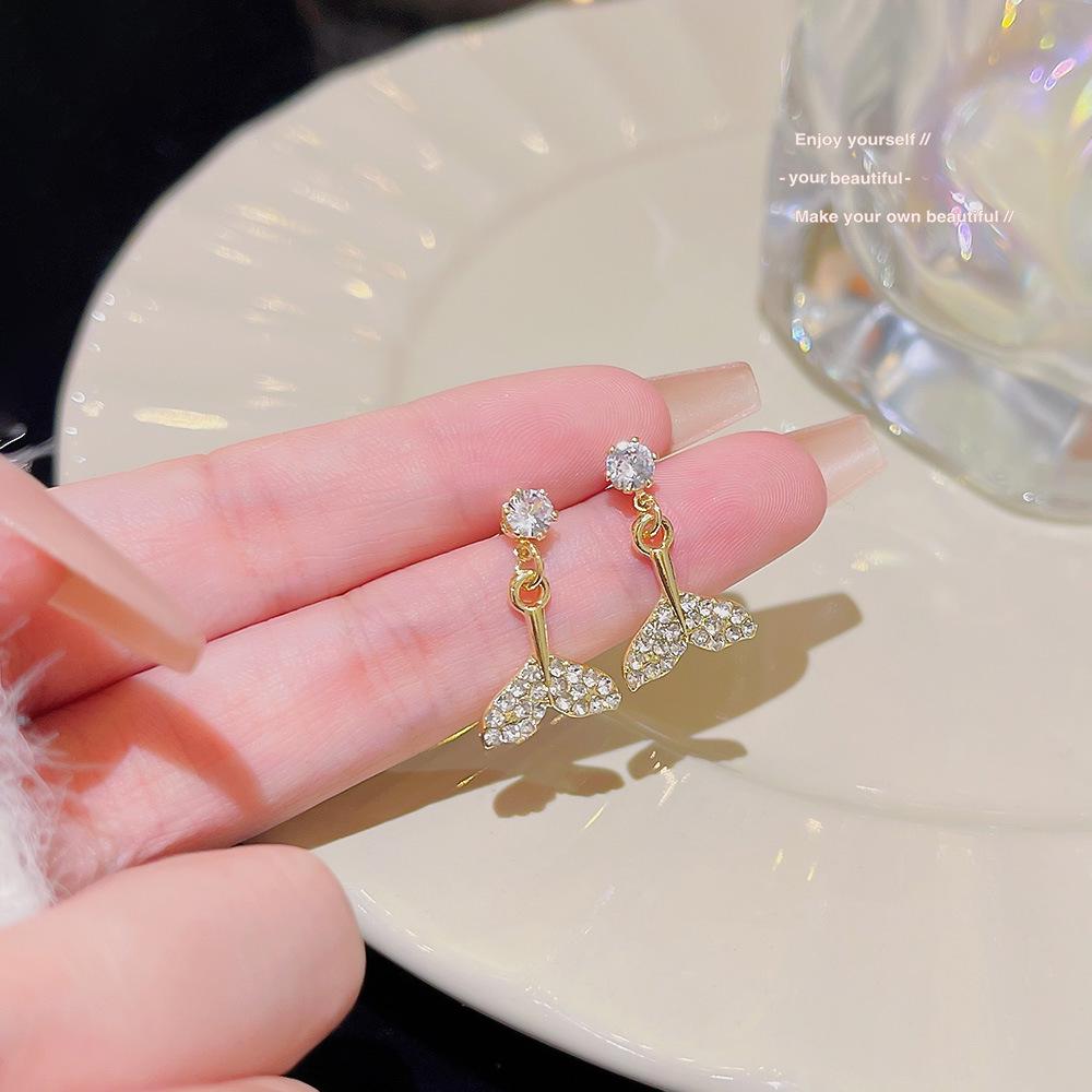 

Корейские серьги-кисточки «рыбий хвост» для женщин: Длинные серебряные подвески 925 пробы для инфлюенсеров