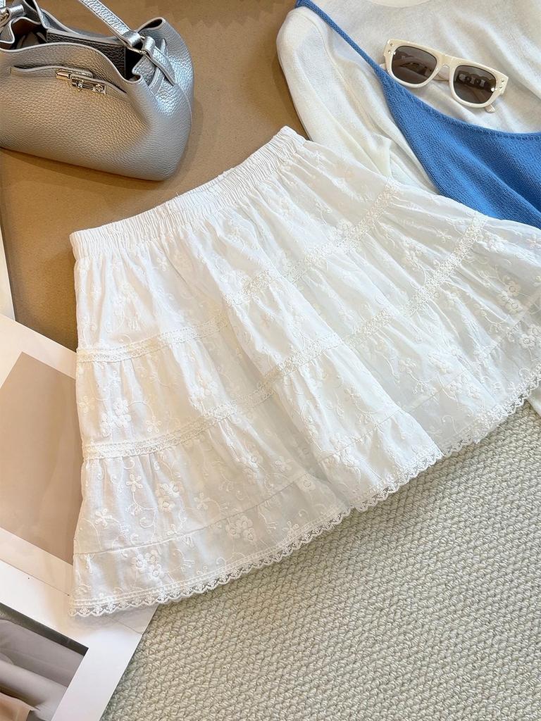 Women's High-Waist White Lace Trim A-Line Short Skirt with Jacquard Embroidery - Summer 2026
