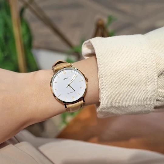 DAMENUHR CASIO LTP-VT01GL-7B + BOX (zd634b)