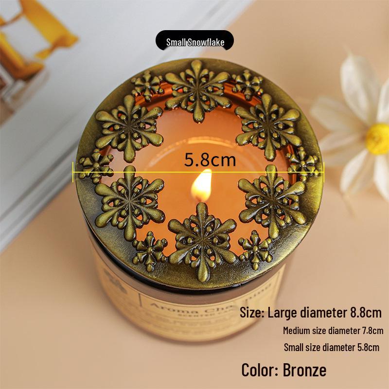 Aroma Candle: Heat-Gathering Alloy Lid for Even Burning with Snuffer