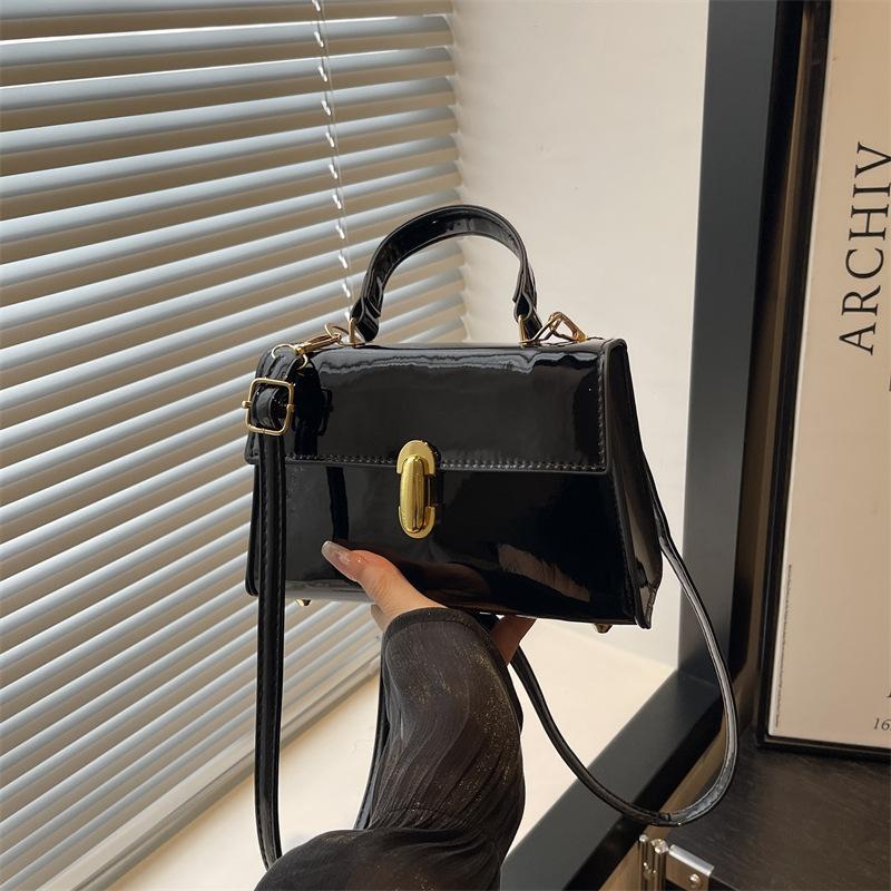 Leopardtryck ny modetextur crossbody-axelväska bärbar flicka liten fyrkantig retroväska stor kapacitet enfärgad