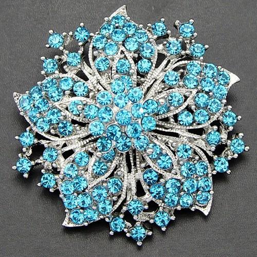 

Бриллиантовая брошь-цветок шарф пряжка свитер аксессуары One Size небесно-голубой