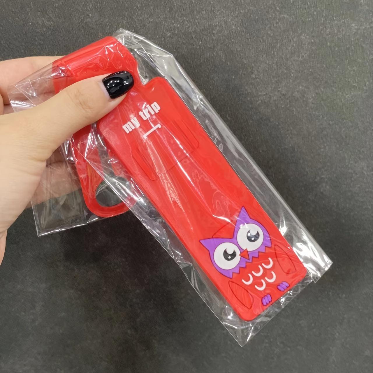 

1pc Cartoon Aircraft Silicone Luggage Tag, Lightweight PVC ID Tag for Travel, Honey Girl Style Suitcase Identifier Accessory with Vibrant Colors