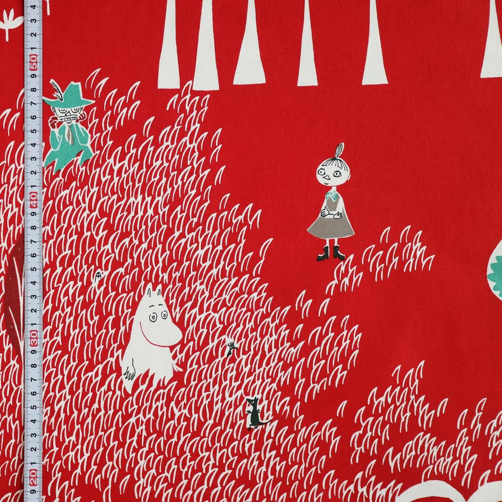 Quarter Report Moomin Cushion Cover 45 x Zipper Closure in (MOOMIN) "I'm Here," Red, Approx. 45cm, 100% Cotton, [Made Japan]