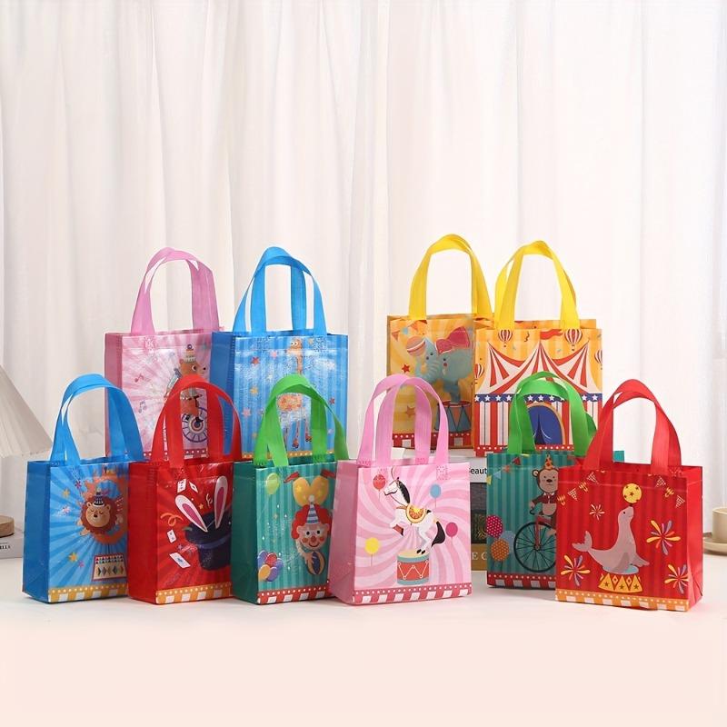 30pcs Non-Woven Circus Party Gift Bags with Handles Cartoon Animal & Performer Reusable Tote Bags Birthday Decorations Gift Bags