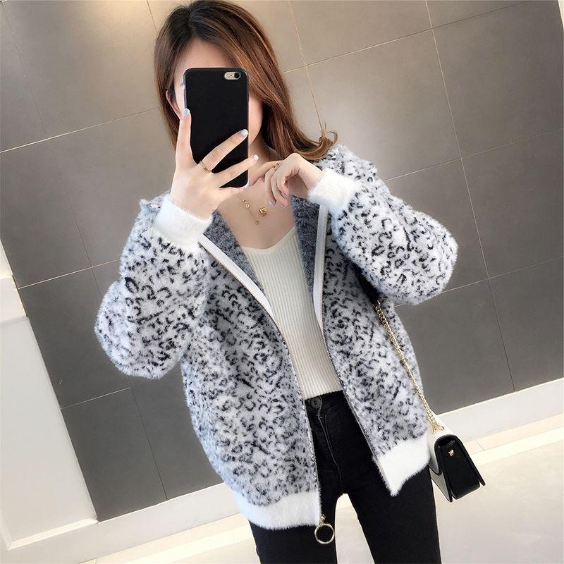 Lady New Autumn and Winter Women Korean Version of The Leopard Sweater Woman Mink Velvet Jacket Knitted Cardigan Fashion Female