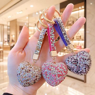 Cross-Border Fashion Diamond Heart Keychain: Exquisite Bag Pendant and Car Decoration Gift