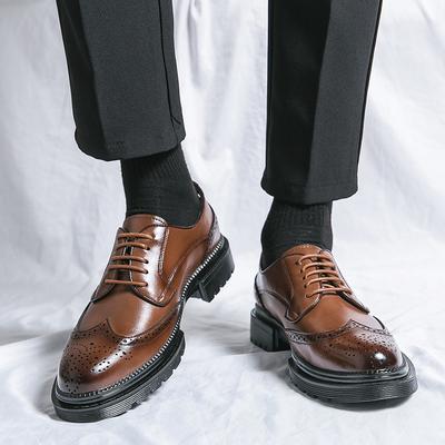 Bräutigams Lederschuhe Modischer britischer Designstil Outdoor-Freizeit-Trend Party Büro Erwachsenenqualität Heißverkaufende schwarze Schuhe