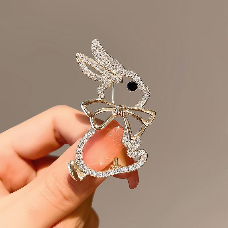 Vintage Rhinestone Bunny Brooches For Women Cute Fashion Simple Bow Bunny Pins