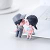 1 Pair Cute Couple Car Dashboard Decoration Cartoon Couple Kiss Figurine Mini Boy Girl Doll Cake Topper for Micro Landscape Car Interior Decor